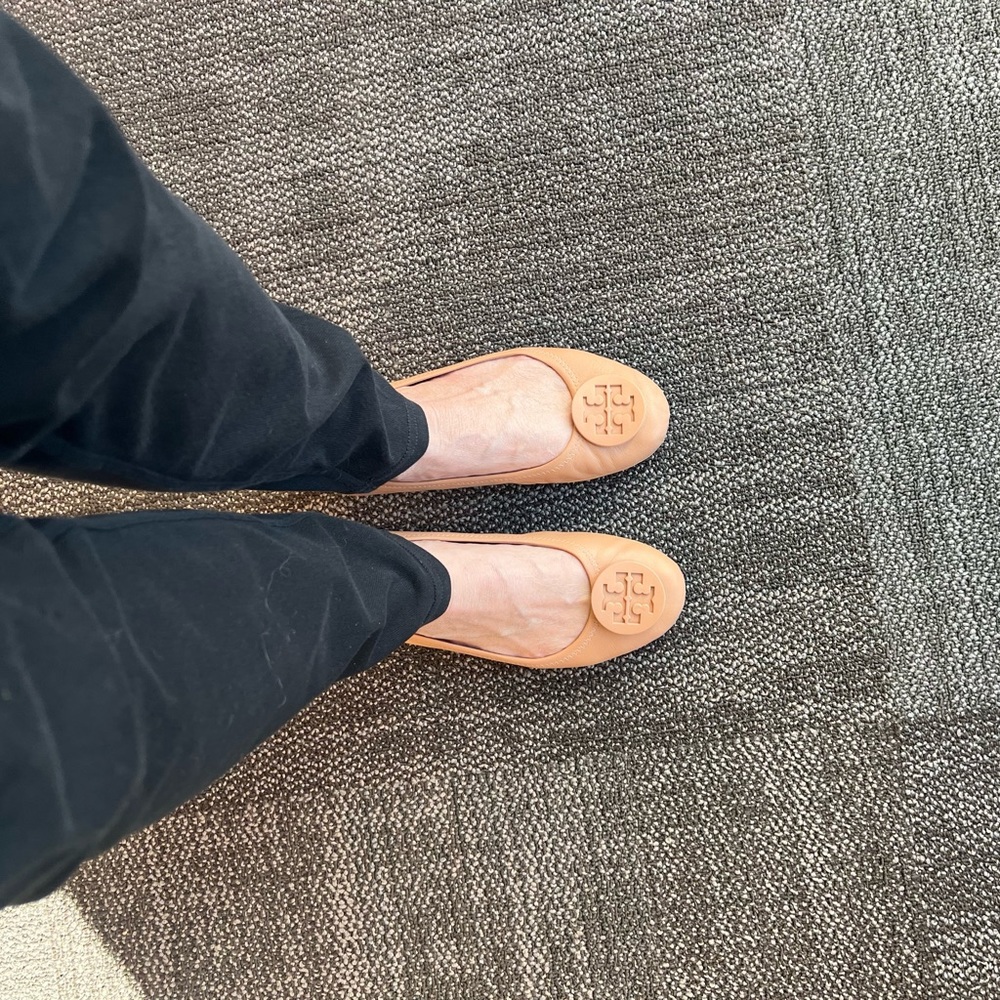 Tory Burch Minnie Travel Ballet Flats - Picture 2 of 11